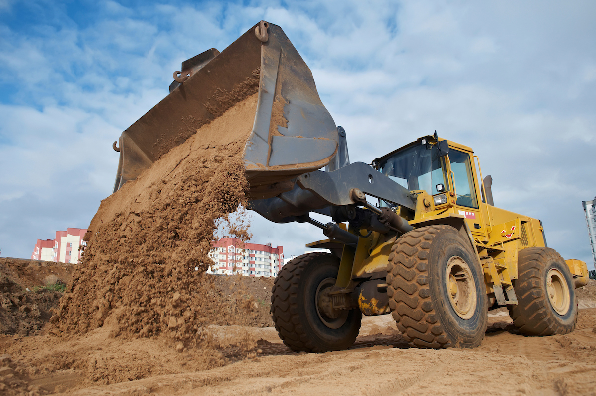 Reduce Maintenance with Synthetic Hydraulic Oil